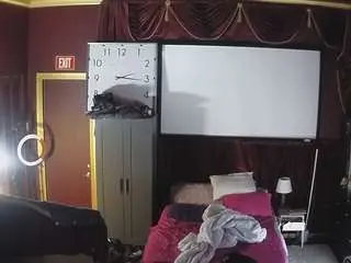 Voyeurcam-baileybase-room  live sex cam
