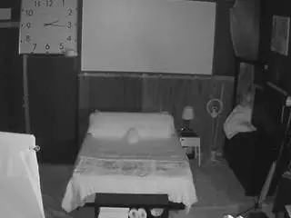 Voyeurcam-baileybase-room  live sex cam