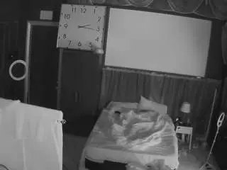 Voyeurcam-baileybase-room  live sex cam