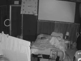 Voyeurcam-baileybase-room  live sex cam