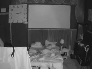 Voyeurcam-baileybase-room  live sex cam