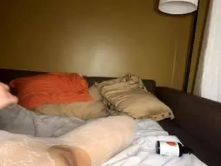 Waltrauddonoso  live sex cam