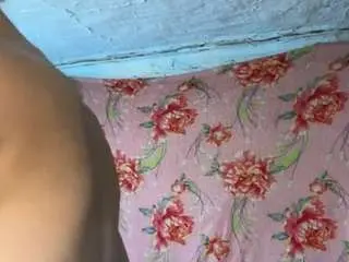 Yajairahazelbush  live sex cam