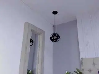 Britanny-18  live sex cam