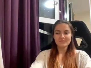 Glaydsdibiasi  live sex cam