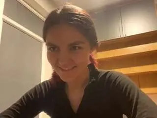 Glaydsdibiasi  live sex cam