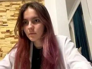 Glaydsdibiasi  live sex cam