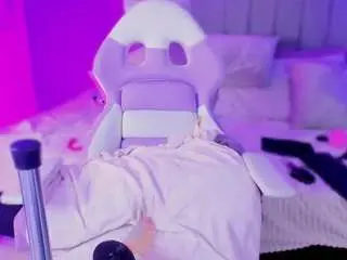 Kim-sttone  live sex cam