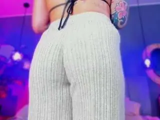 Kim-sttone  live sex cam