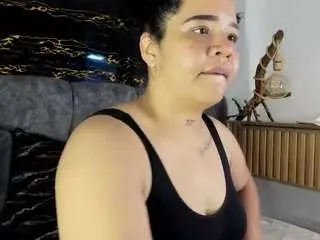 Madame-violet  live sex cam