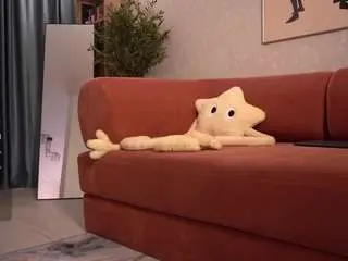 Pheromoon  live sex cam