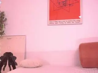 Pheromoon  live sex cam