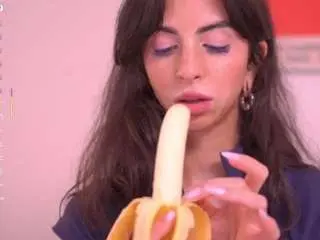 Pheromoon  live sex cam