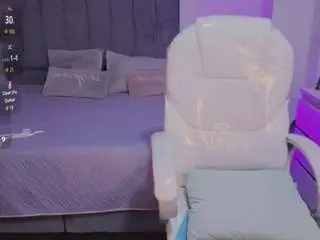 Amy-kiitty  live sex cam