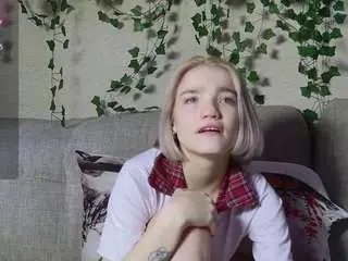 Meganlora9  live sex cam
