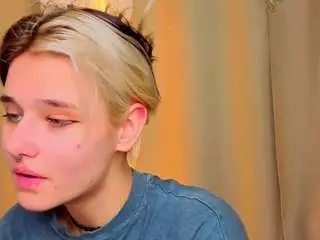 Tamieanoe  live sex cam