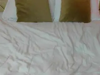 Lily-blues  live sex cam