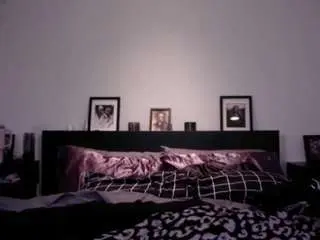 Annmarieferrara  live sex cam