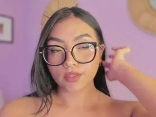 Ema-wett  live sex cam