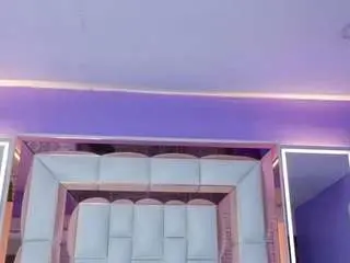 Gabby-monroe  live sex cam