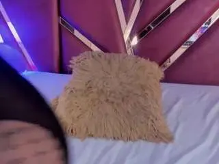 Gabyblaze  live sex cam