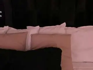 Gretavelvet  live sex cam