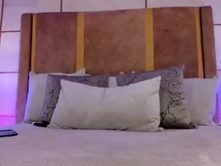 Gretavelvet  live sex cam