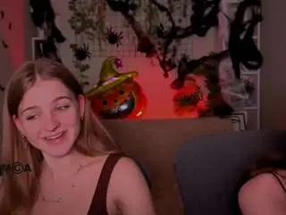 Naomi-perl  live sex cam