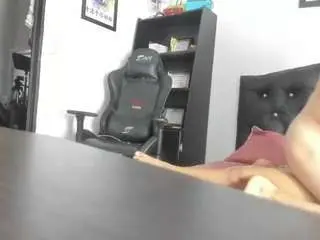 Scarlettvexxx  live sex cam