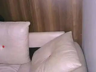 Bustycece  live sex cam