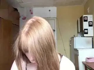 Chanpingitore  live sex cam