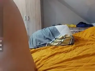 Dolliefrizz  live sex cam