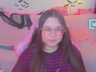 Lolisuccub  live sex cam
