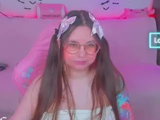 Lolisuccub  live sex cam