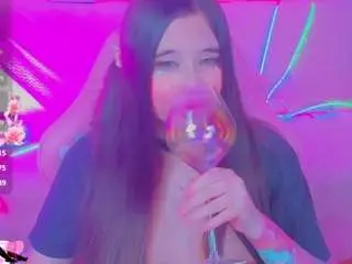 Lolisuccub  live sex cam