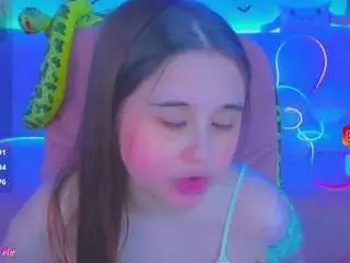 Lolisuccub  live sex cam