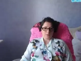 Luckylinda27  live sex cam
