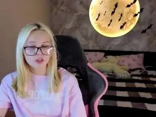 Molly-snow  live sex cam