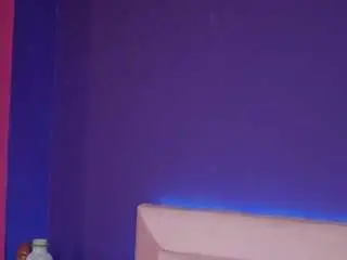 Naomiamora  live sex cam