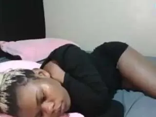 Sweetbony  live sex cam
