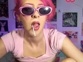 Creammycherry  live sex cam