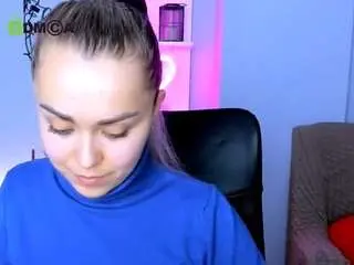 Lolli-popsi  live sex cam