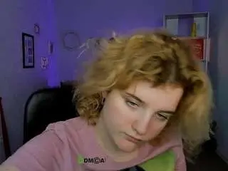 Lolli-popsi  live sex cam