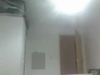 Lucyloo92  live sex cam