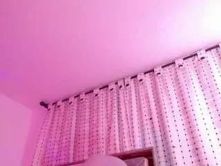 Salomecastro99  live sex cam