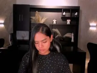 Saphirajames  live sex cam
