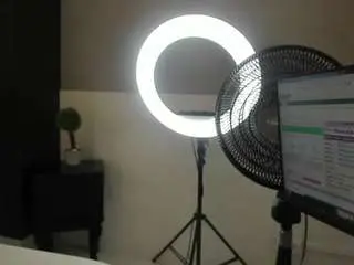 Taylor-kelsey  live sex cam