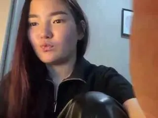 Almaschmaltz  live sex cam