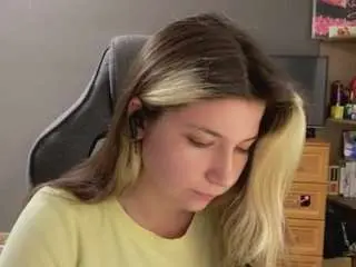 Herlindavanvuren  live sex cam