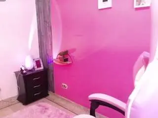 Lanahornyy  live sex cam